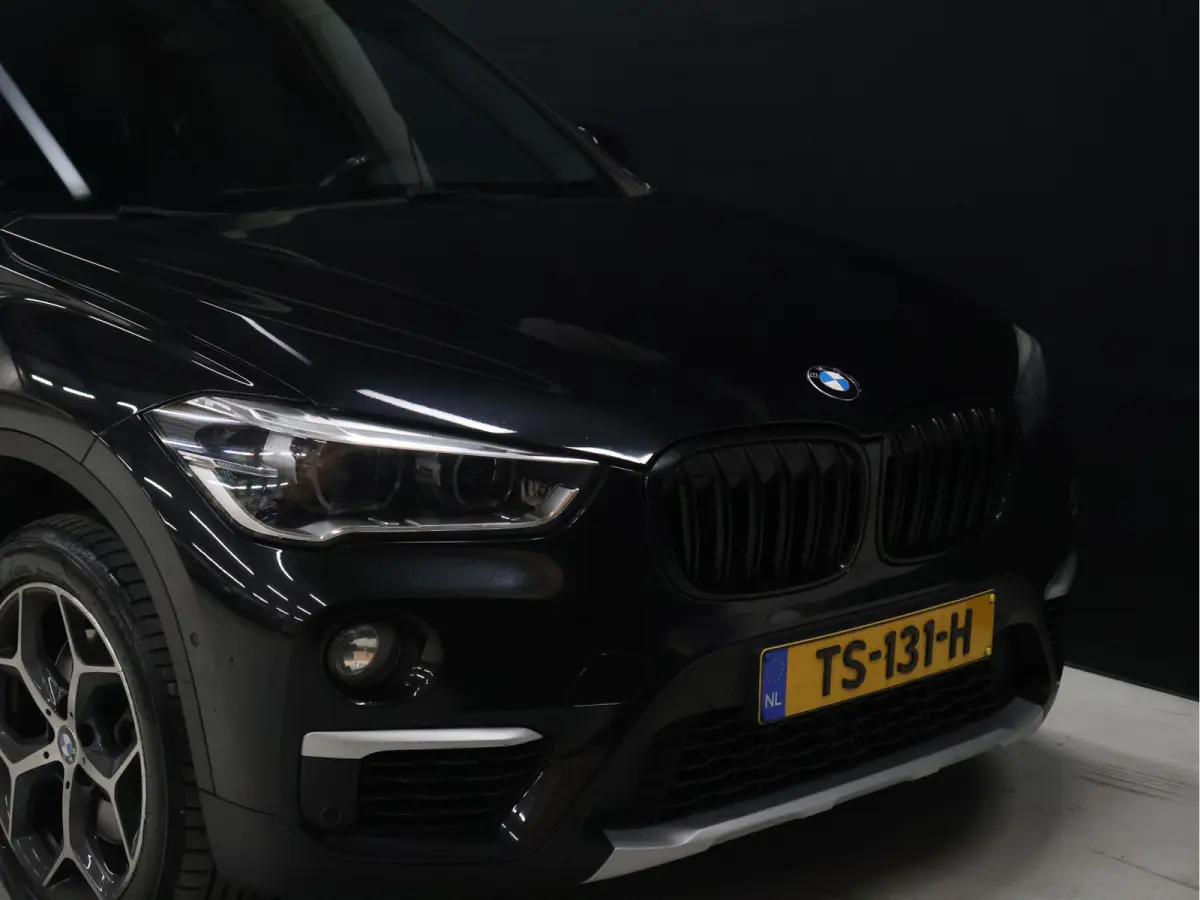 sDrive20i Orange Edition II M Sport [STOELVERWARMING, CRUISE CONTROL, PDC V+A, ELEKTRISCHE STOELEN, HEAD UP DISPLAY, CLIMATE CONTROL, LEDER M STUUR, LEDER STOELEN, ELEKTRISCHE ACHTERKLEP, BL