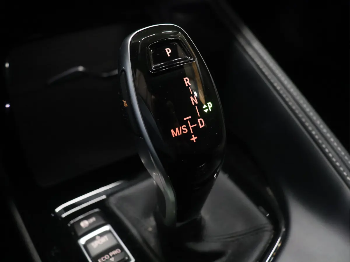 sDrive20i Orange Edition II M Sport [STOELVERWARMING, CRUISE CONTROL, PDC V+A, ELEKTRISCHE STOELEN, HEAD UP DISPLAY, CLIMATE CONTROL, LEDER M STUUR, LEDER STOELEN, ELEKTRISCHE ACHTERKLEP, BL