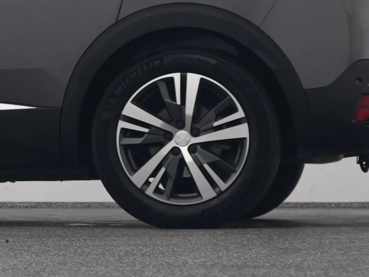 1.6 HYbrid 225 PK Automaat Allure | 360° | KEYLESS