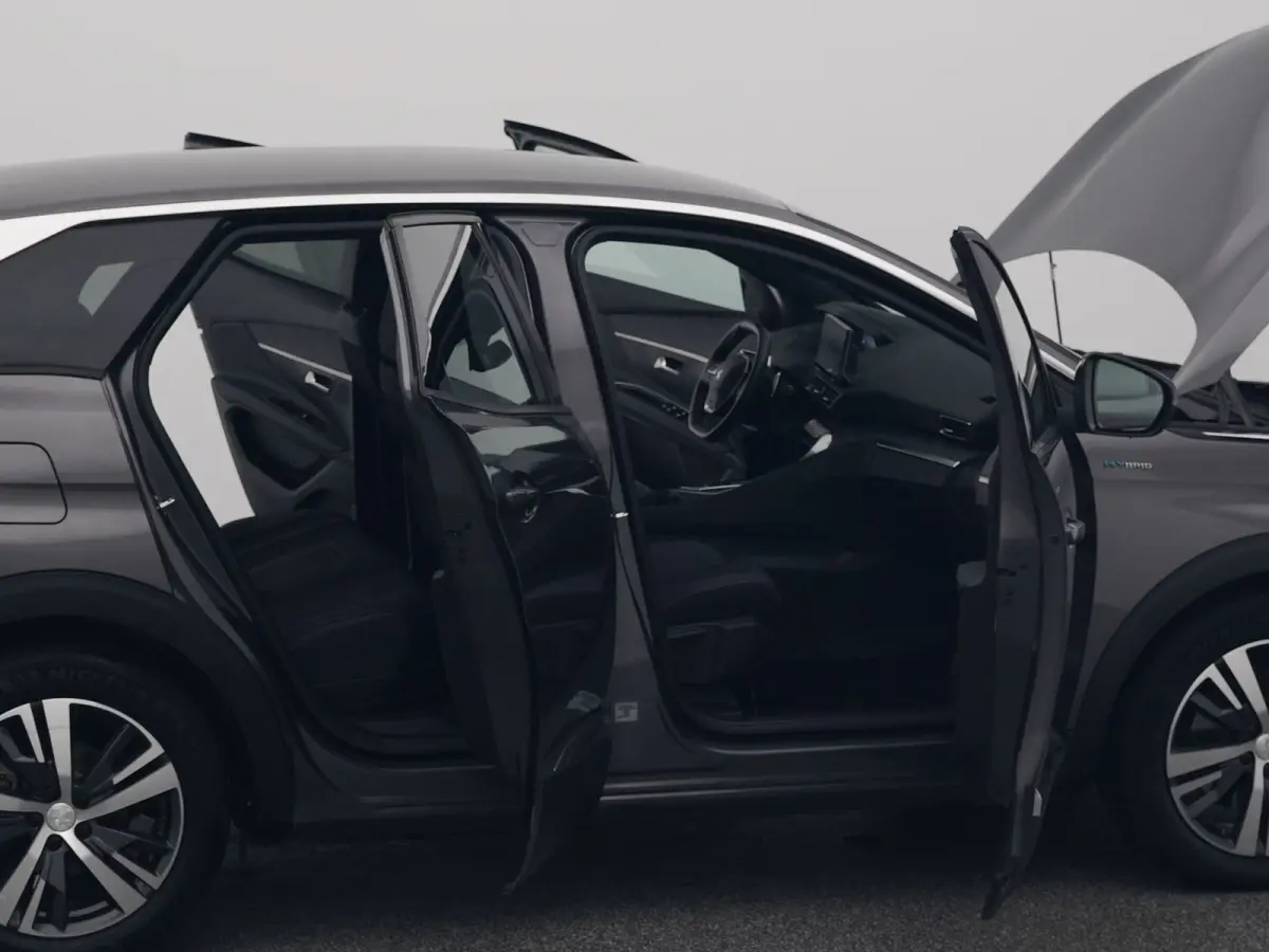 1.6 HYbrid 225 PK Automaat Allure | 360° | KEYLESS
