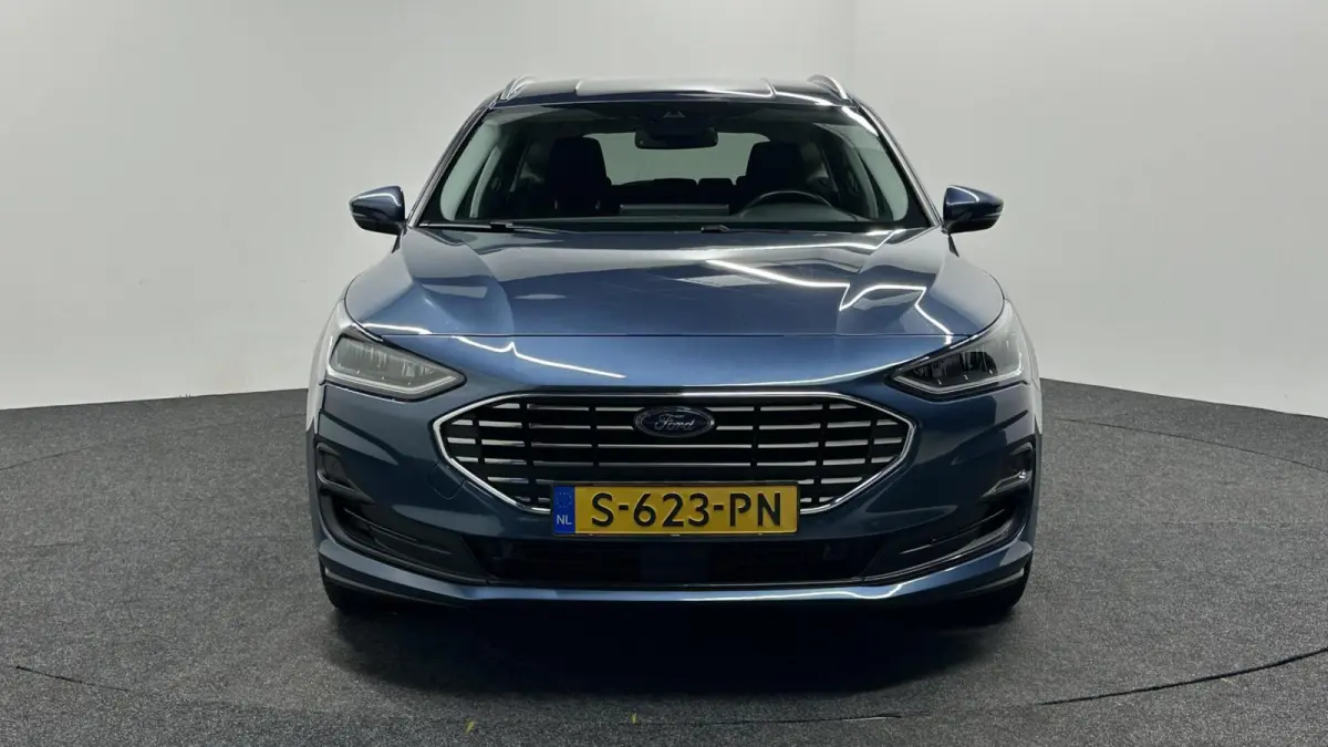 1.0 EcoBoost Hybrid Titanium|Carplay|Climate/Cruise Control|NAP|