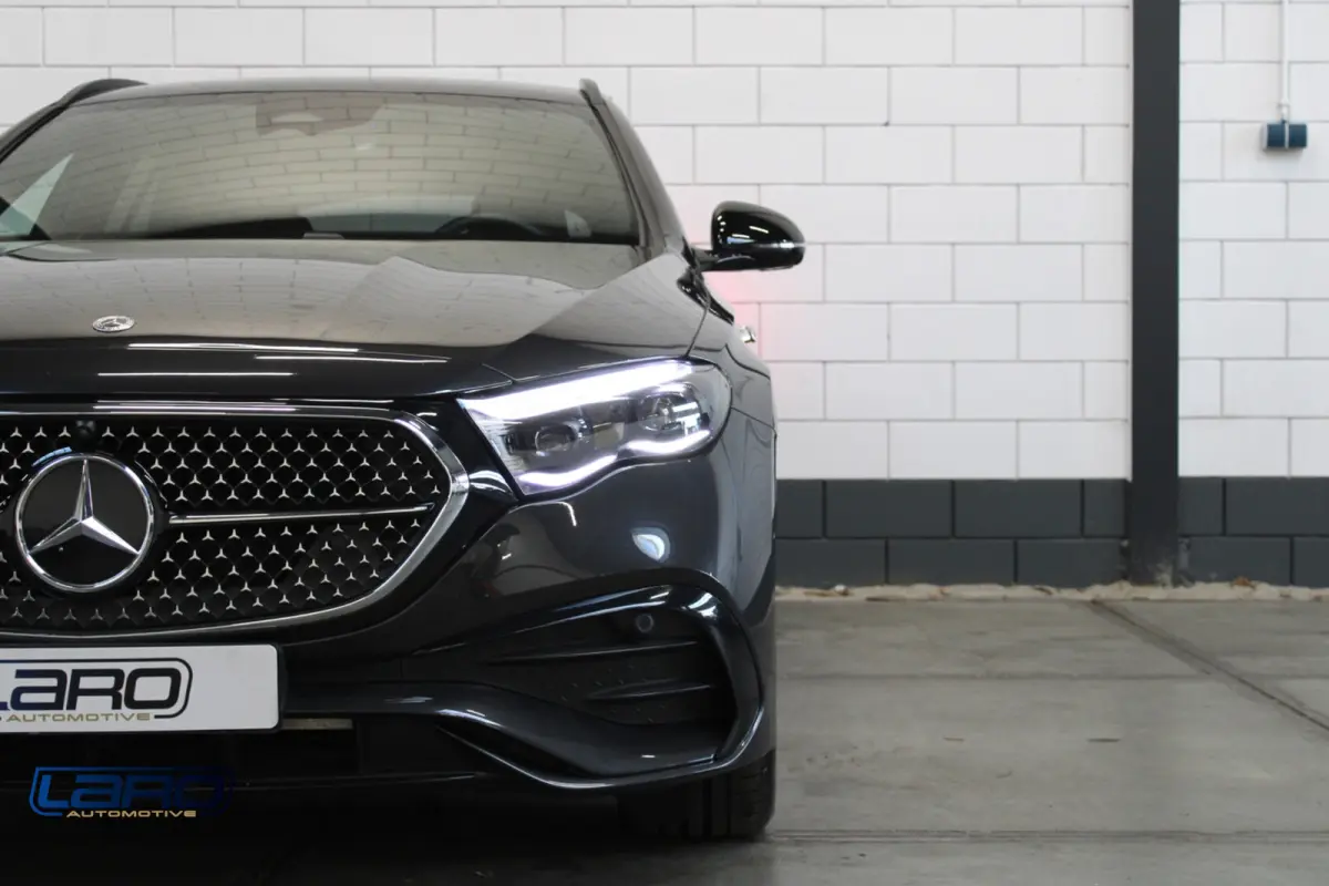 300 e Premium AMG | Superscreen Burmester Memory Leder Digital light 360 ACC BTW Night Keyless