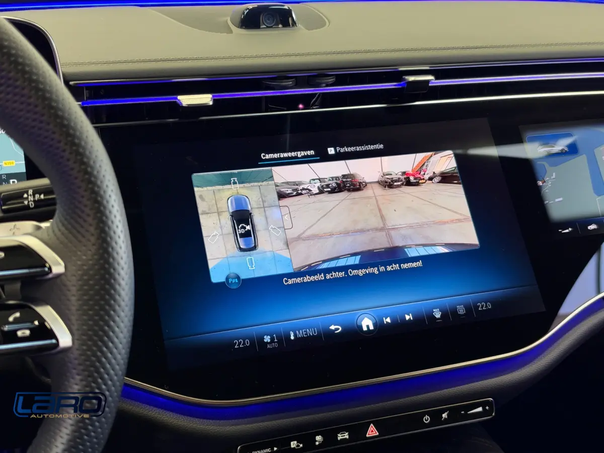 300 e Premium AMG | Superscreen Burmester Memory Leder Digital light 360 ACC BTW Night Keyless