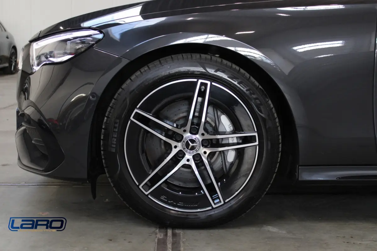 300 e Premium AMG | Superscreen Burmester Memory Leder Digital light 360 ACC BTW Night Keyless