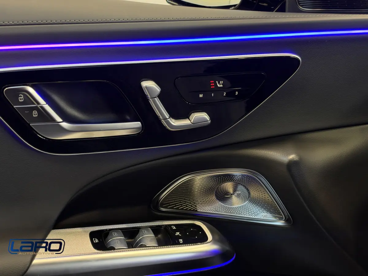 300 e Premium AMG | Superscreen Burmester Memory Leder Digital light 360 ACC BTW Night Keyless