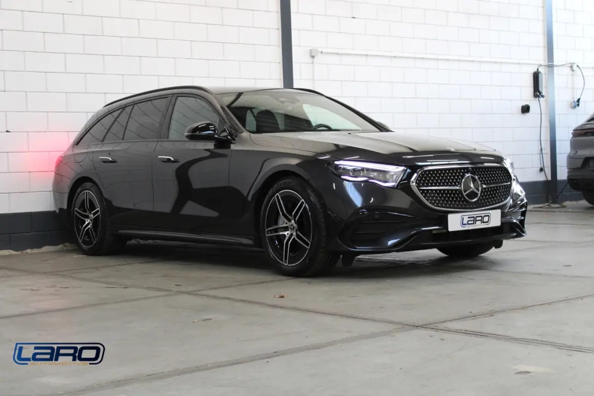 300 e Premium AMG | Superscreen Burmester Memory Leder Digital light 360 ACC BTW Night Keyless