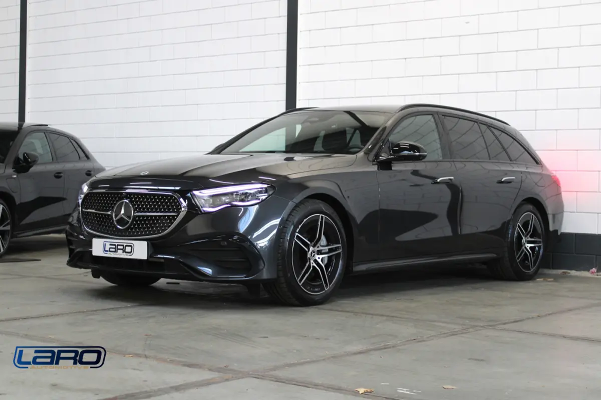 300 e Premium AMG | Superscreen Burmester Memory Leder Digital light 360 ACC BTW Night Keyless