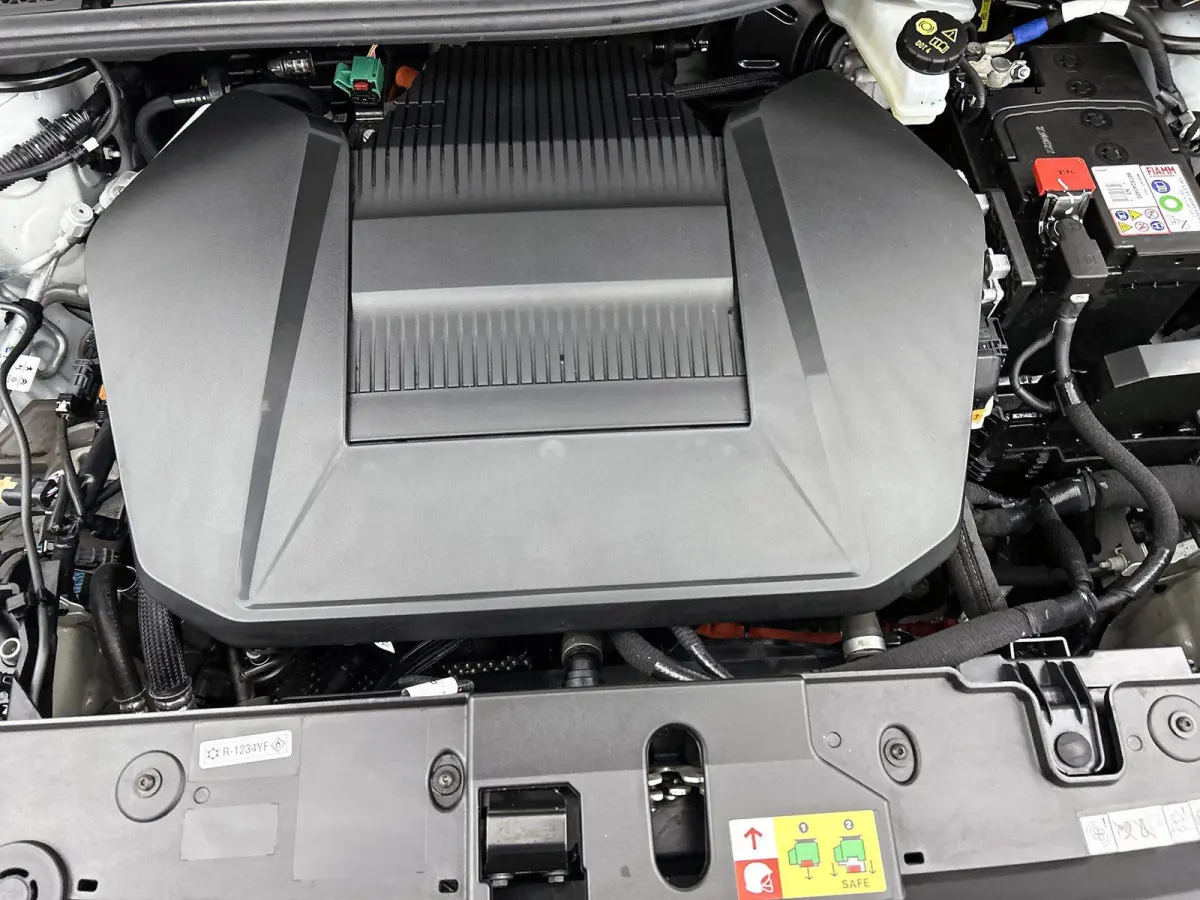 136pk EV GT Pack 50 kWh Automaat | 1ste Eigenaar | Accu 96% | Navigatie | Climate Control | Stoelverwarming | Adaptieve Cruise Control | 17" LMV | Keyless Entry/Start | Dodehoekdetectie | LE
