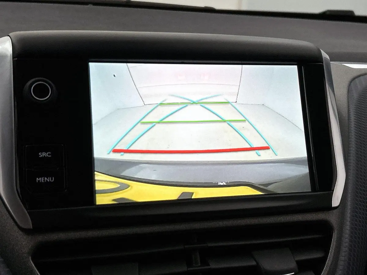 1.2 110pk Allure Automaat | 1ste Eigenaar | LAGE KM | Navigatie | Apple Carplay/Android Auto | Climate Control | Camera | Cruise Control | 16"LMV |