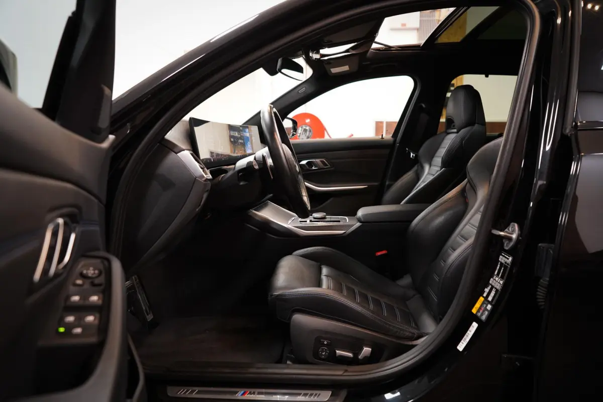 330e xDrive BTW|M Sport|PANO|Sportstoelen|HUD|ACC