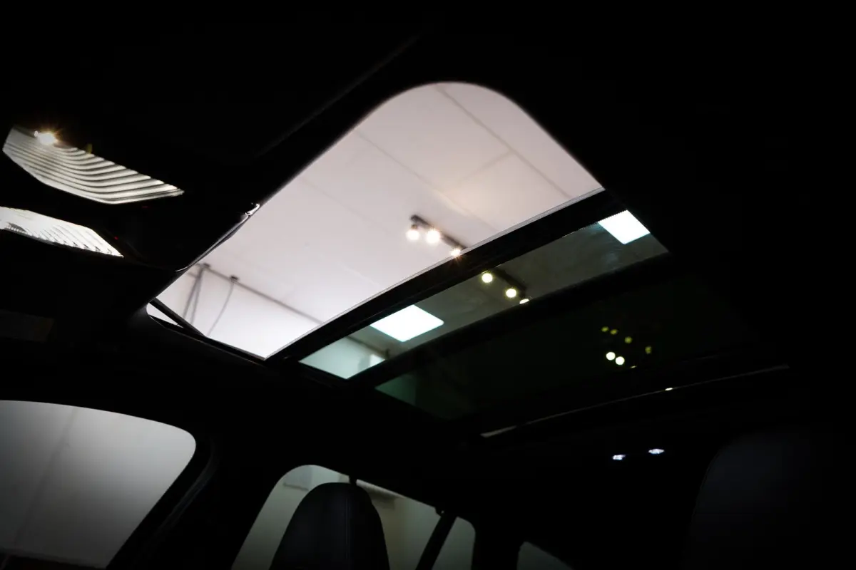 330e xDrive BTW|M Sport|PANO|Sportstoelen|HUD|ACC