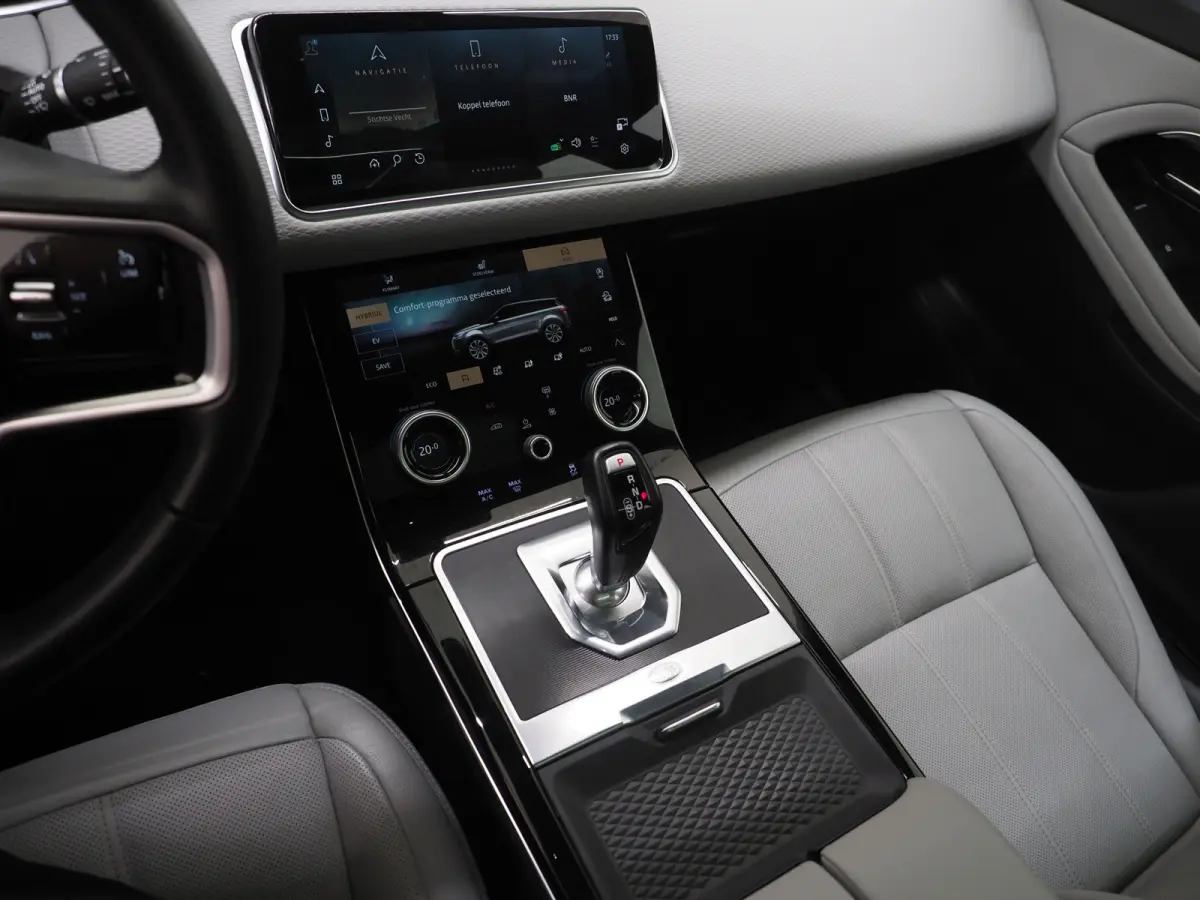 1.5 P300e AWD | Panoramadak | Leder | Camera | Stoelverwarming | Zwarte Hemel | Carplay