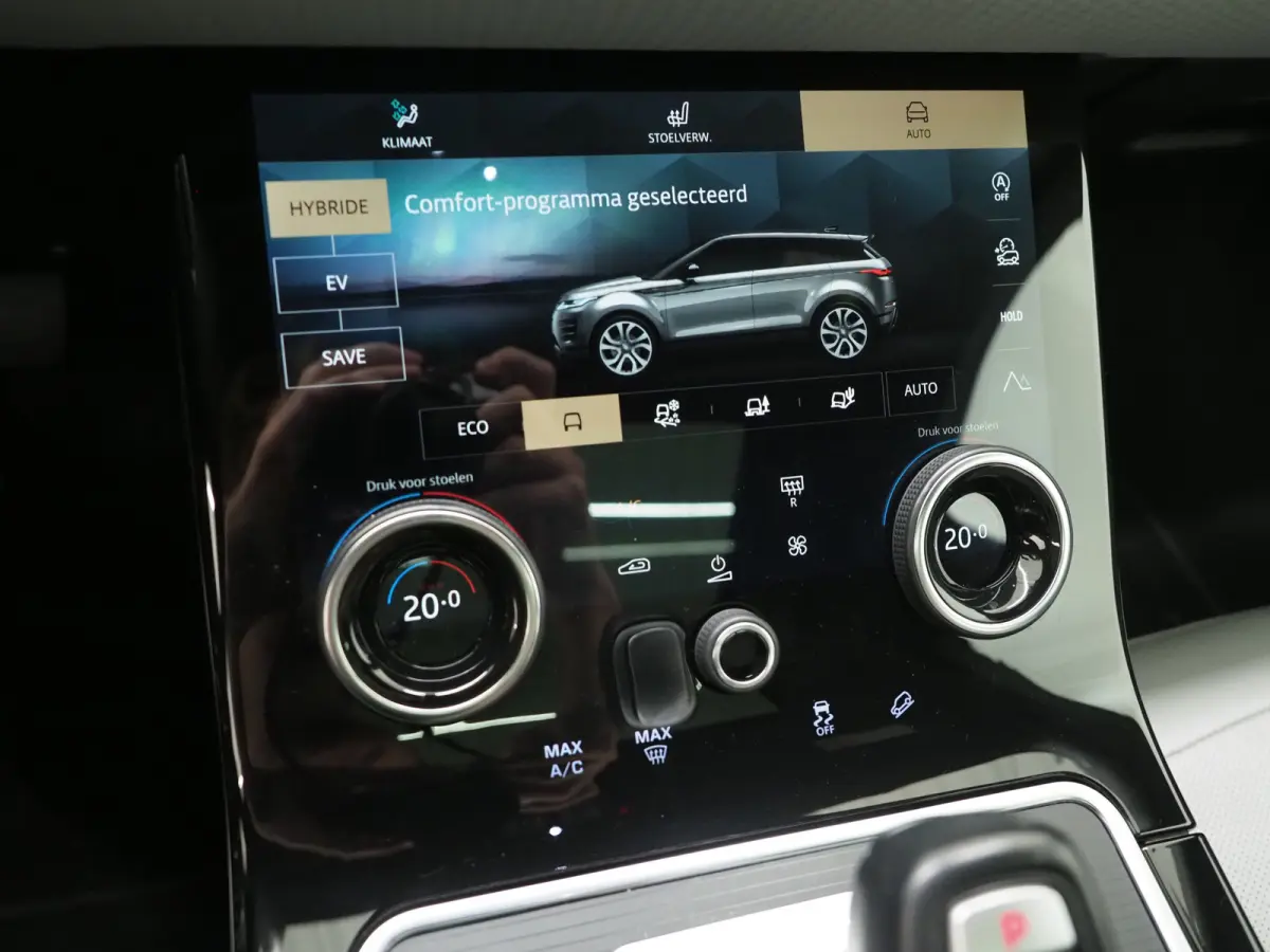 1.5 P300e AWD | Panoramadak | Leder | Camera | Stoelverwarming | Zwarte Hemel | Carplay