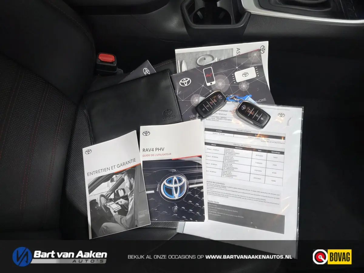 2.5 Plug-in Hybrid AWD Bi-Tone Plus PHEV