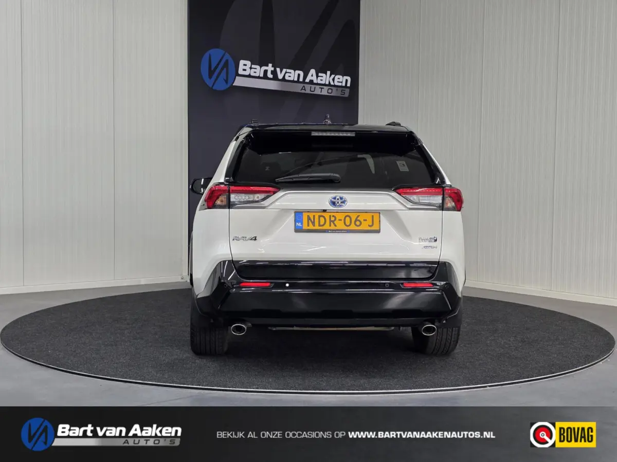 2.5 Plug-in Hybrid AWD Bi-Tone Plus PHEV