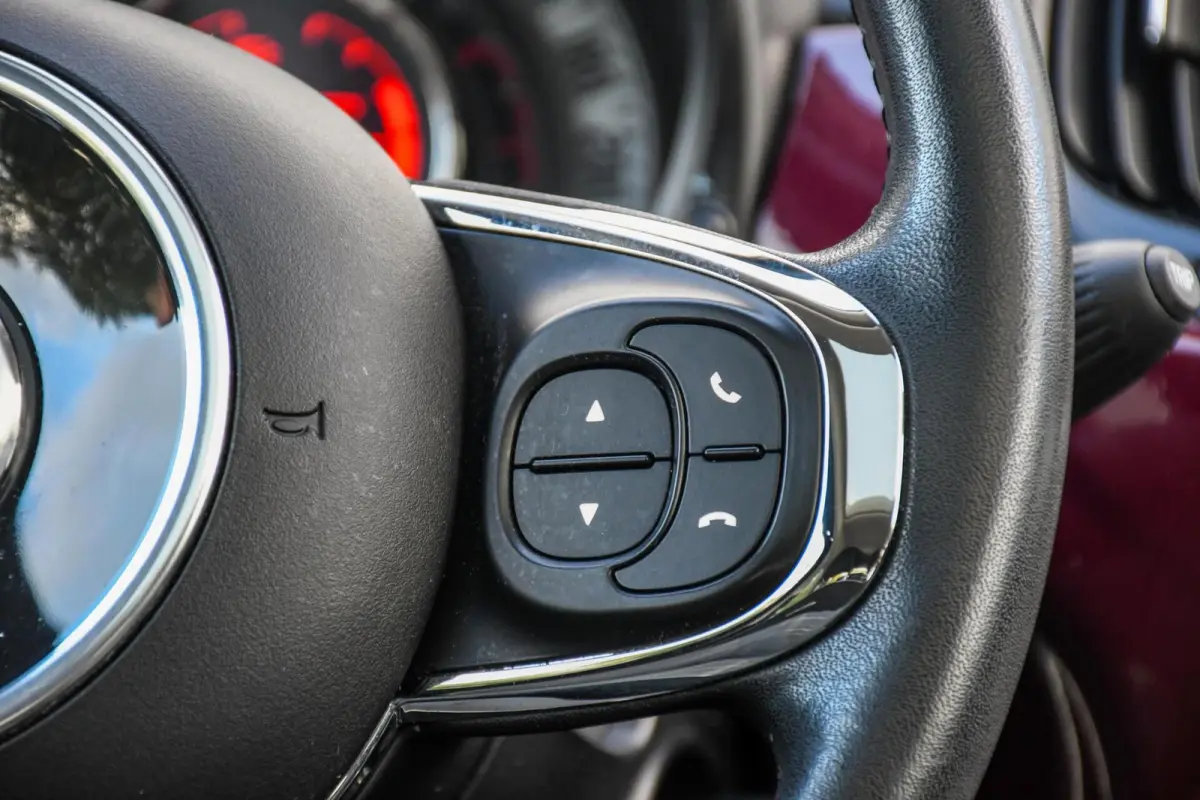1.2 Lounge Panoramadak Cruise control NAP