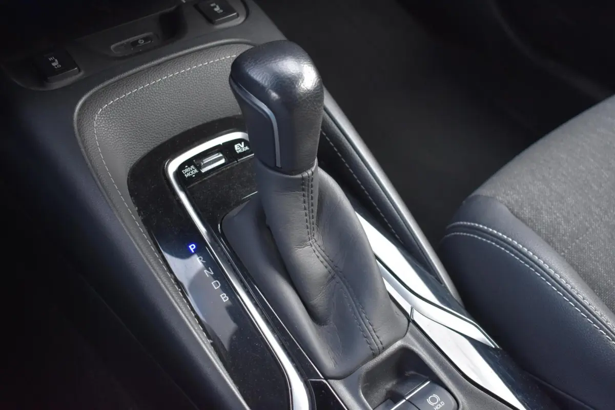 1.8 Hybrid Business Plus | Carplay | Stoelverwarming | Camera |