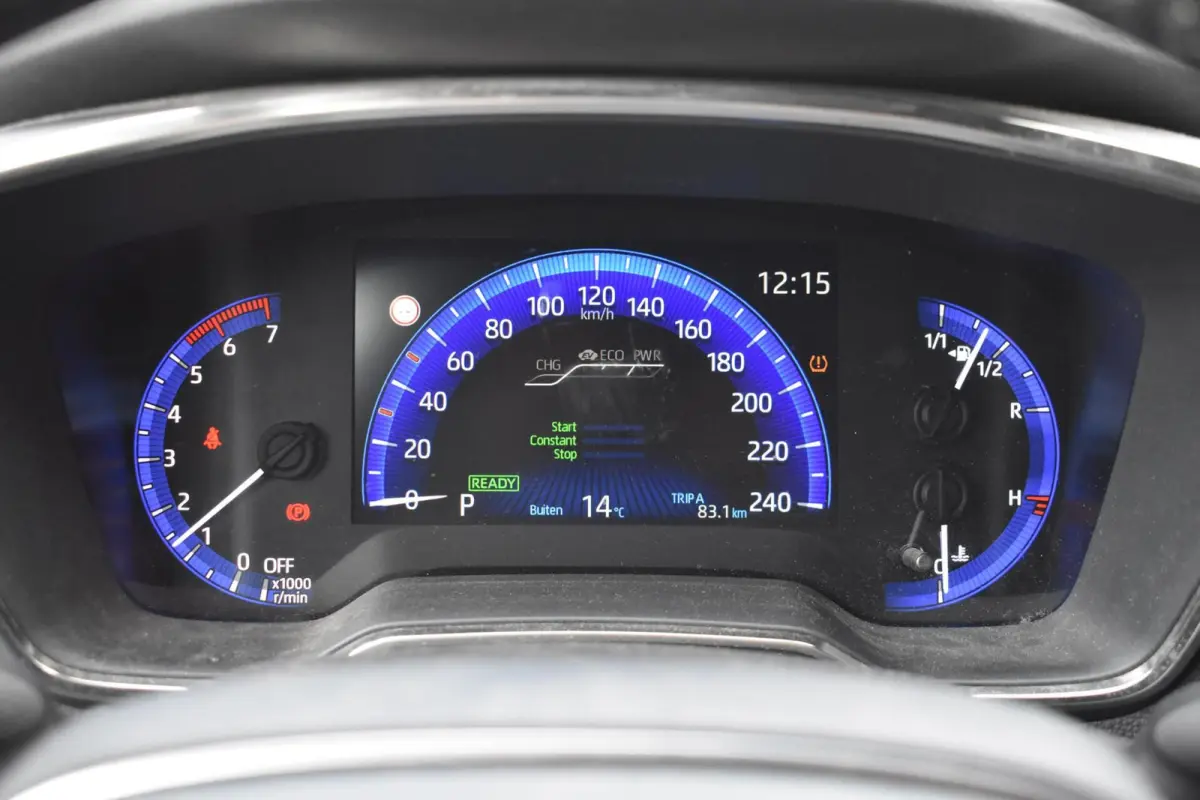 1.8 Hybrid Business Plus | Carplay | Stoelverwarming | Camera |