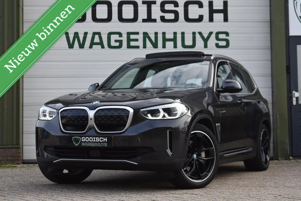 High Executive 80 kWh | Pano | Leder | 98% SOH | Head-up display |