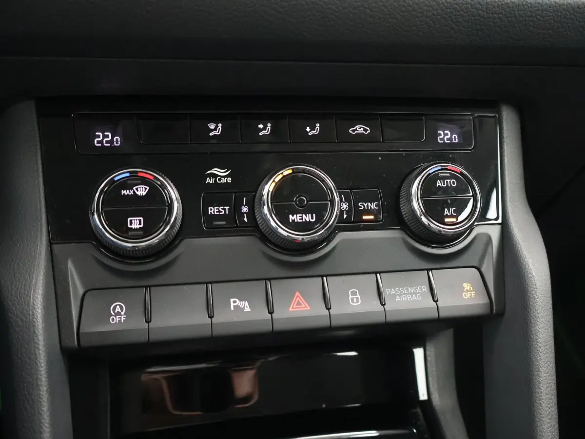 1.5 TSI DSG AUT. 7-PERSOONS + WEGK. TREKHAAK | CAMERA | APPLE CARPLAY