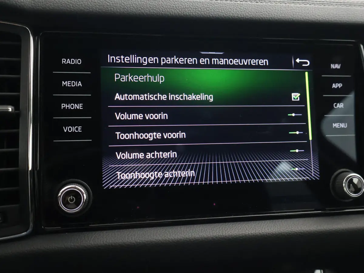 1.5 TSI DSG AUT. 7-PERSOONS + WEGK. TREKHAAK | CAMERA | APPLE CARPLAY