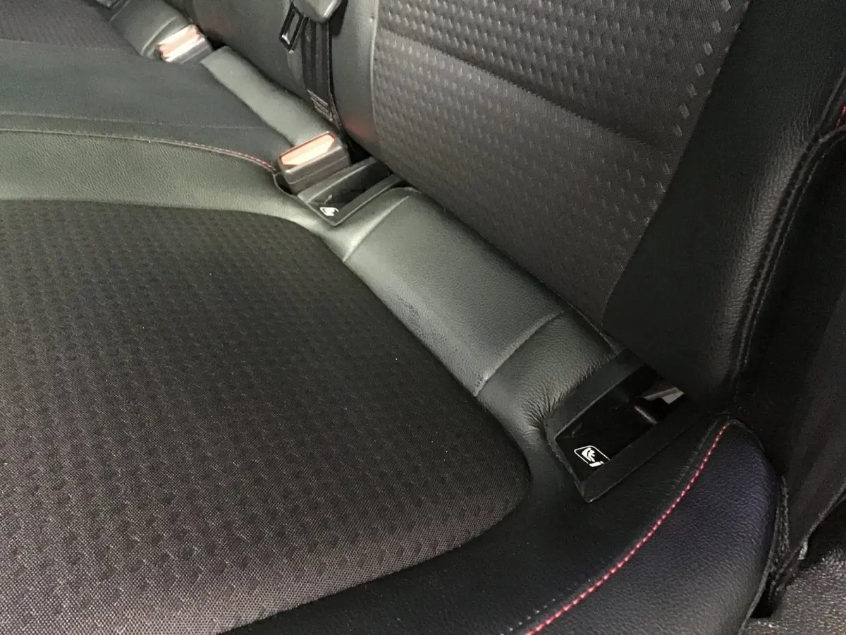 1.5 EcoBoost ST Line Busines I Panodak I 2e Eigen I 150PK I Carplay I B&O I Camera I 18inch I HalfLeder I Navi I Keyles