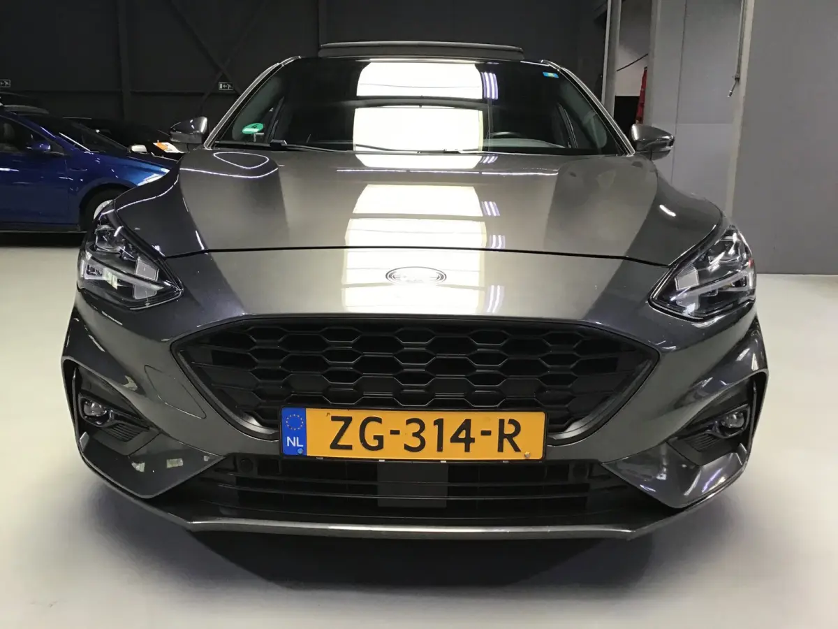 1.5 EcoBoost ST Line Busines I Panodak I 2e Eigen I 150PK I Carplay I B&O I Camera I 18inch I HalfLeder I Navi I Keyles