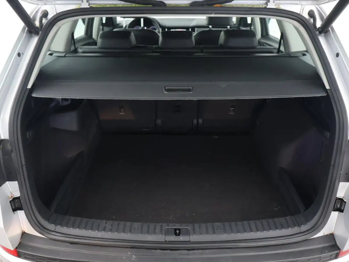 1.5 TSI DSG LIMITED + CANTON AUDIO | TREKHAAK | ADAPTIVE CRUISE | STOELVERW. | CAMERA | CARPLAY