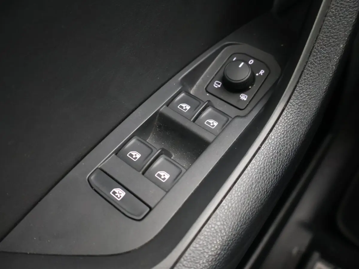 1.5 TSI DSG LIMITED + CANTON AUDIO | TREKHAAK | ADAPTIVE CRUISE | STOELVERW. | CAMERA | CARPLAY