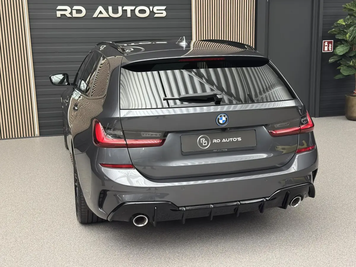 330e M Sport/ Laser/ Pano/ 360°/ Trekhaak/ HUD