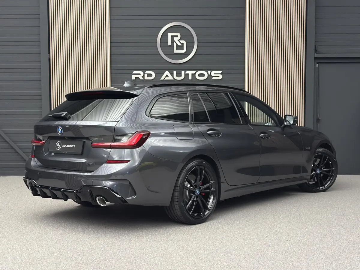 330e M Sport/ Laser/ Pano/ 360°/ Trekhaak/ HUD