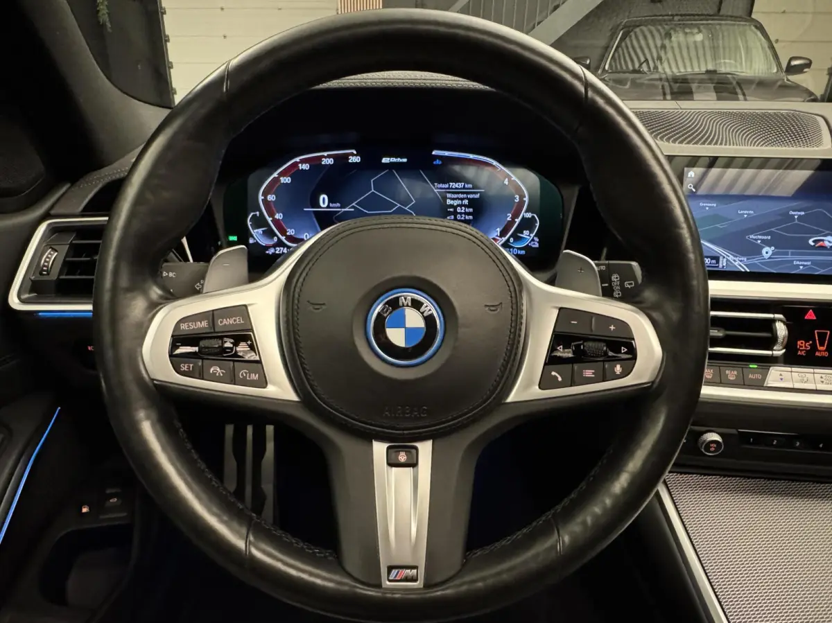 330e M Sport/ Laser/ Pano/ 360°/ Trekhaak/ HUD