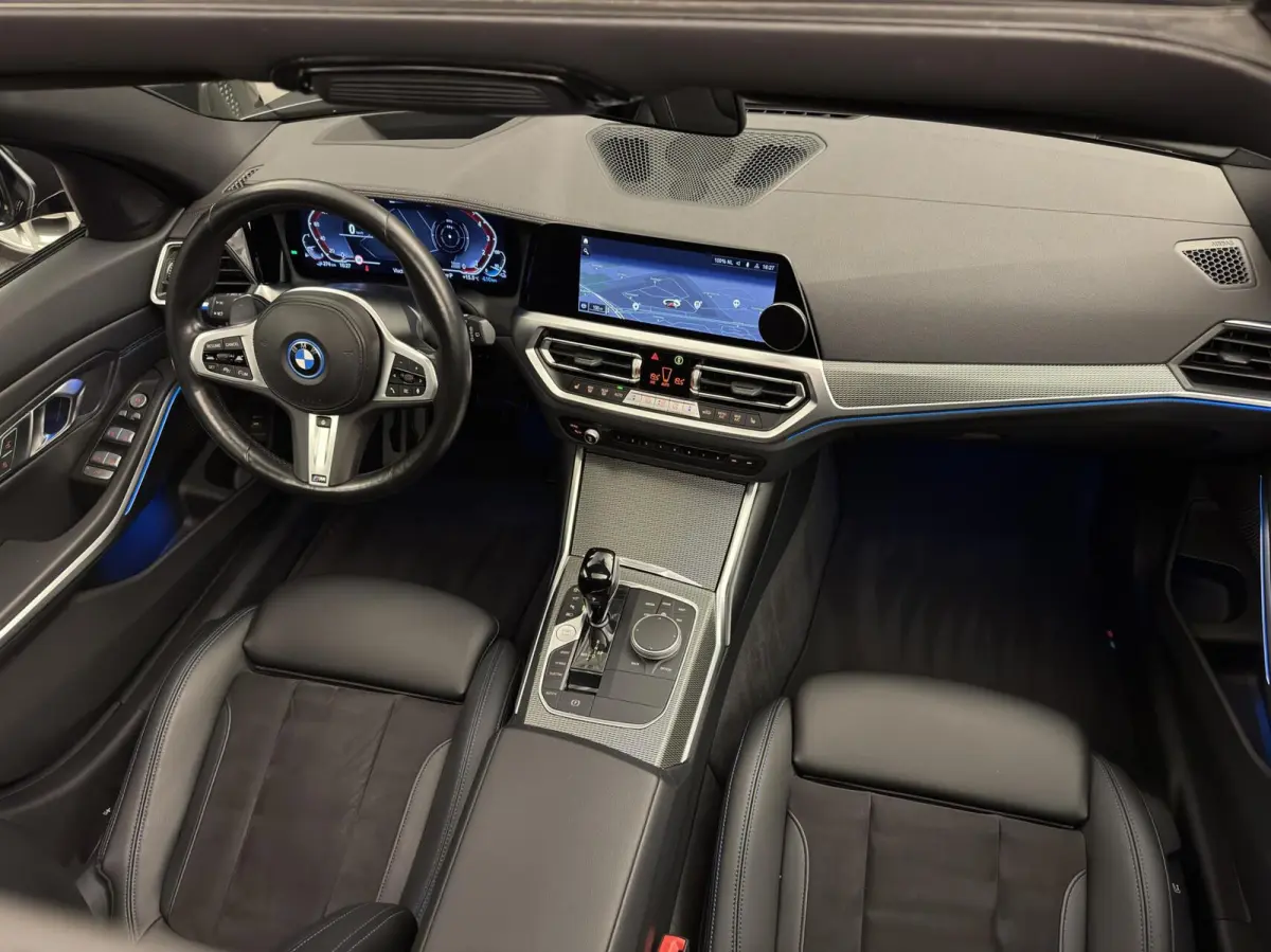 330e M Sport/ Laser/ Pano/ 360°/ Trekhaak/ HUD