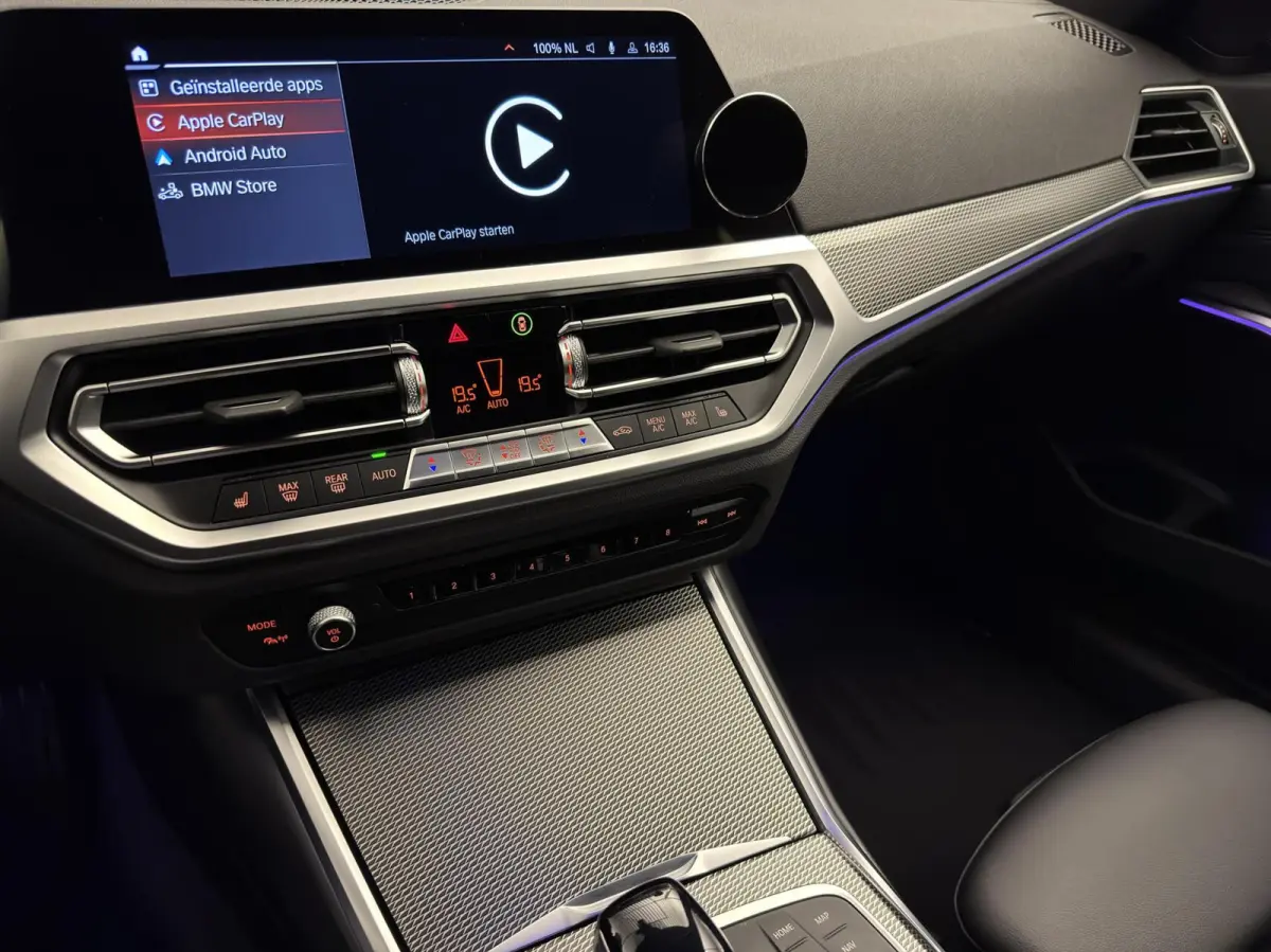 330e M Sport/ Laser/ Pano/ 360°/ Trekhaak/ HUD