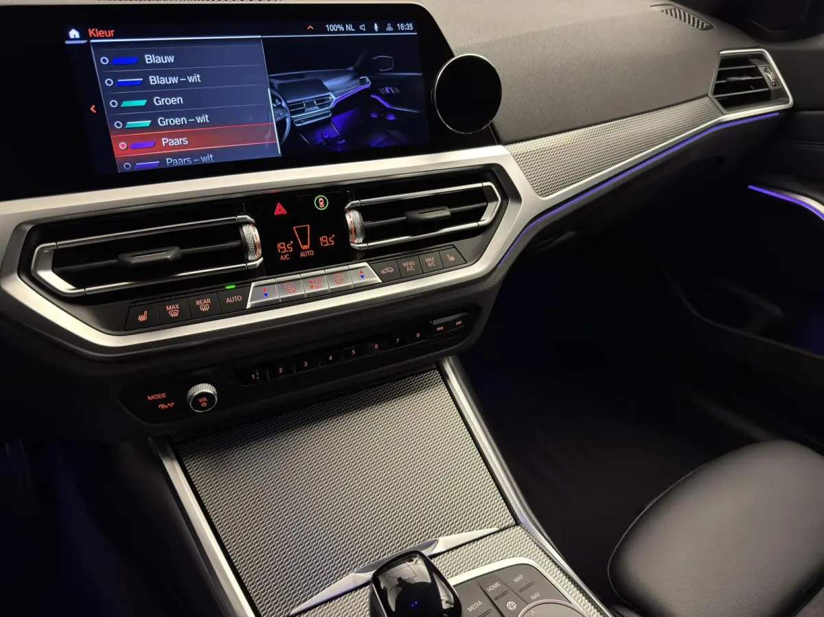 330e M Sport/ Laser/ Pano/ 360°/ Trekhaak/ HUD