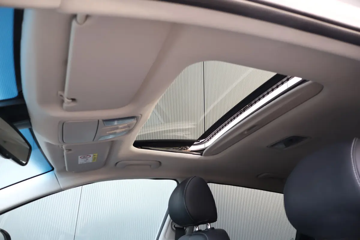 1.6 GDi Hybrid ExecutiveLine | Trekhaak | Stoelverwarming & ventilatie | Schuif- / kanteldak | Adaptieve Cruise | Camera