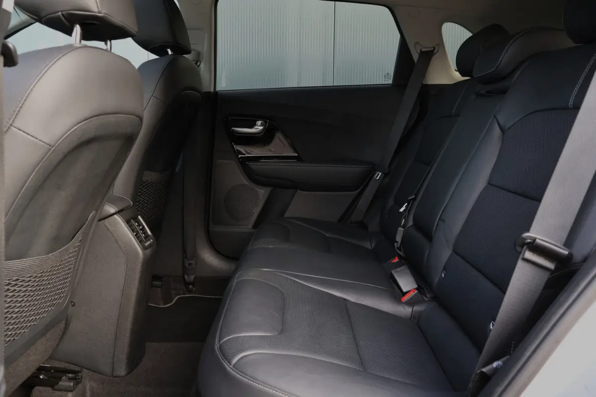 1.6 GDi Hybrid ExecutiveLine | Trekhaak | Stoelverwarming & ventilatie | Schuif- / kanteldak | Adaptieve Cruise | Camera