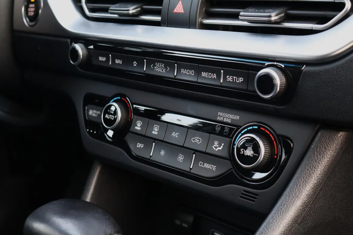 1.6 GDi Hybrid ExecutiveLine | Trekhaak | Stoelverwarming & ventilatie | Schuif- / kanteldak | Adaptieve Cruise | Camera