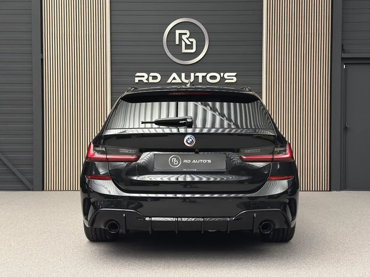 330e xDrive/ M Sport/ Laser/ Trekhaak/ M Stoelen/ H/K