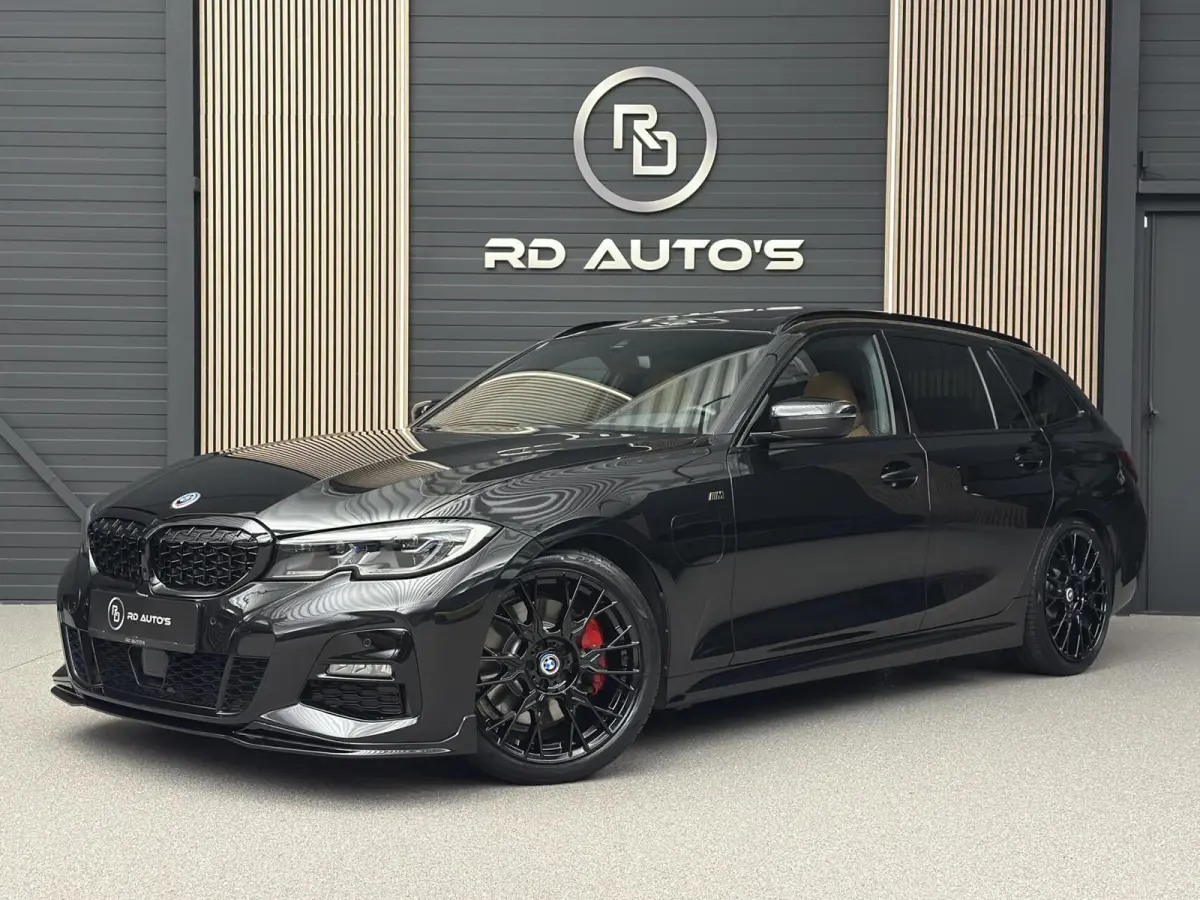 330e xDrive/ M Sport/ Laser/ Trekhaak/ M Stoelen/ H/K