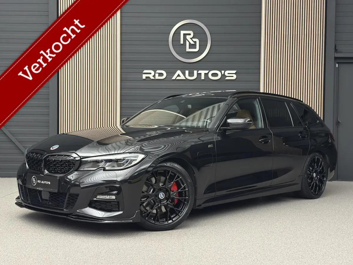330e xDrive/ M Sport/ Laser/ Trekhaak/ M Stoelen/ H/K