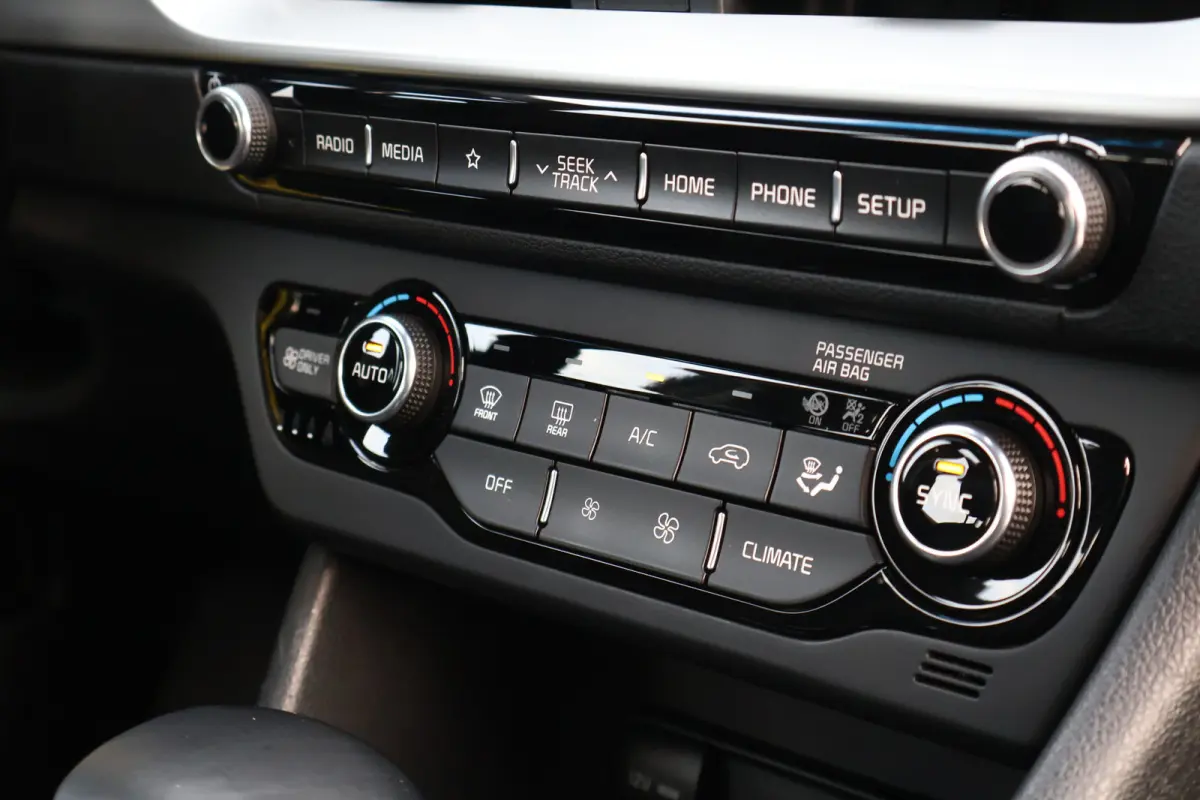1.6 GDi Hybrid Edition | 1e eigenaar | Facelift | Trekhaak | Adaptieve Cruise Control | Camera | DAB+ | Apple Carplay / Android Auto