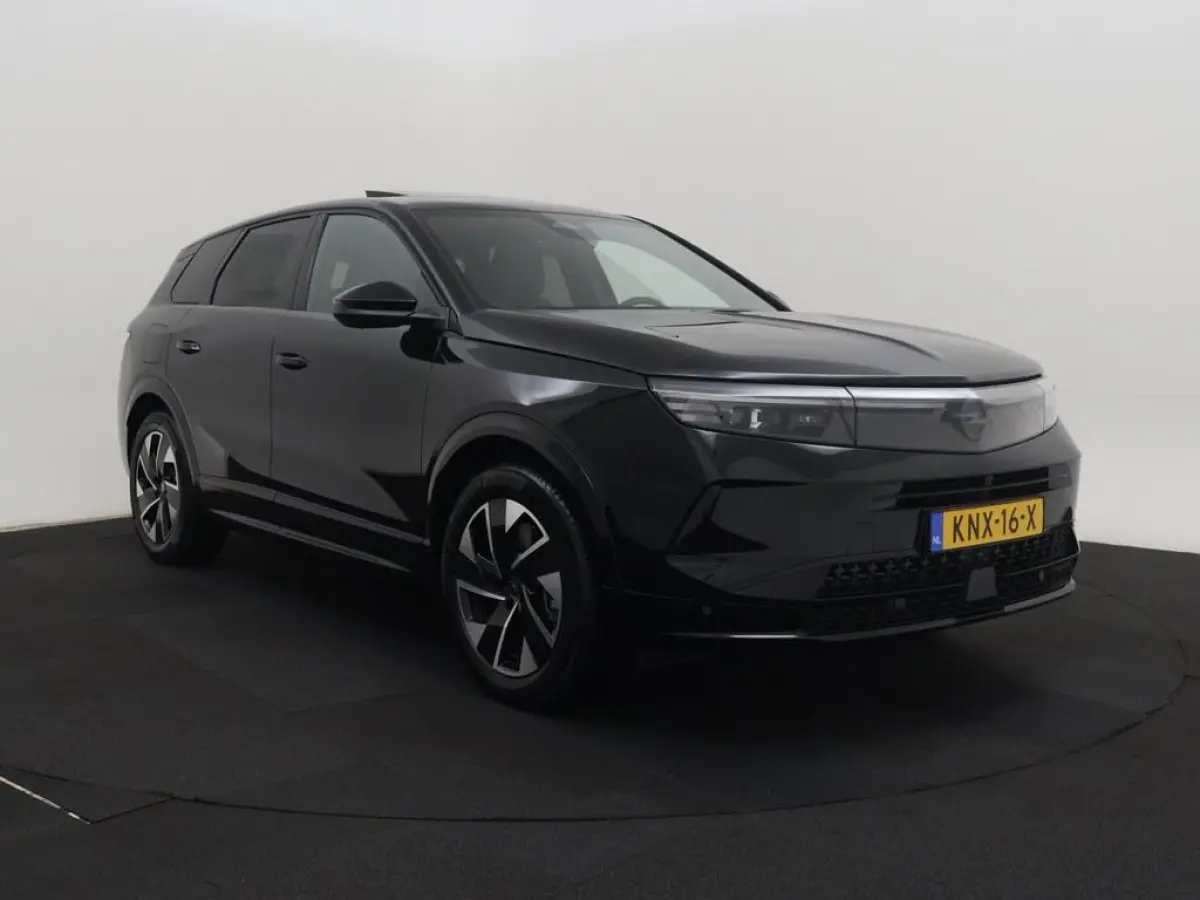 1.6 Turbo 195pk Plug-in GS ( Nieuw ) Trekhaak/Pano /Focal.Audio/360.Camera/Led.Matrix/Nav/Ad.Cruise/Winterpakket/ 8Jaar Garantie