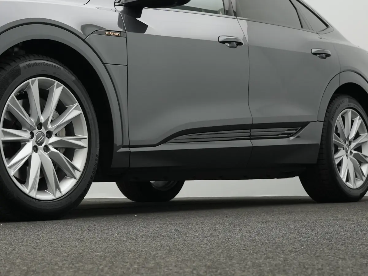Envy | Elektrische parkeerrem | Elektrische parkeerrem | Extra getinte achterste zijruiten en achterruit