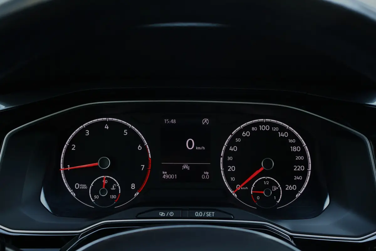 1.0 TSI | Stoelverwarming | Lichtmetaal | Apple Carplay / Android Auto | Parkeersensoren voor + achter