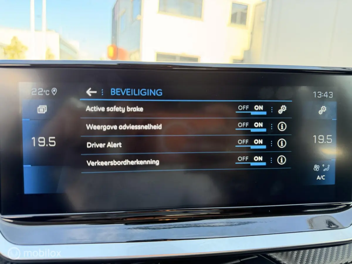 1.2 PureTech Allure LED CAMERA CARPLAY