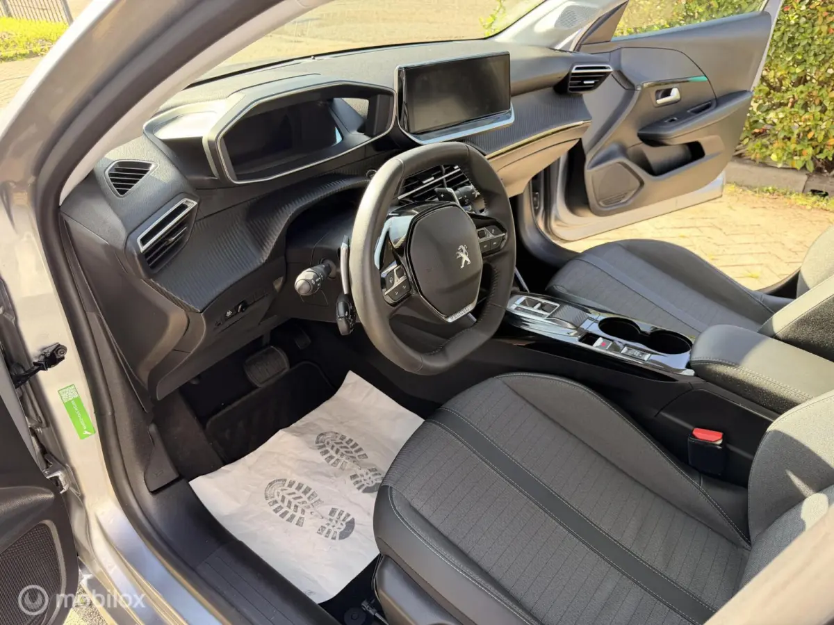 1.2 PureTech Allure LED CAMERA CARPLAY