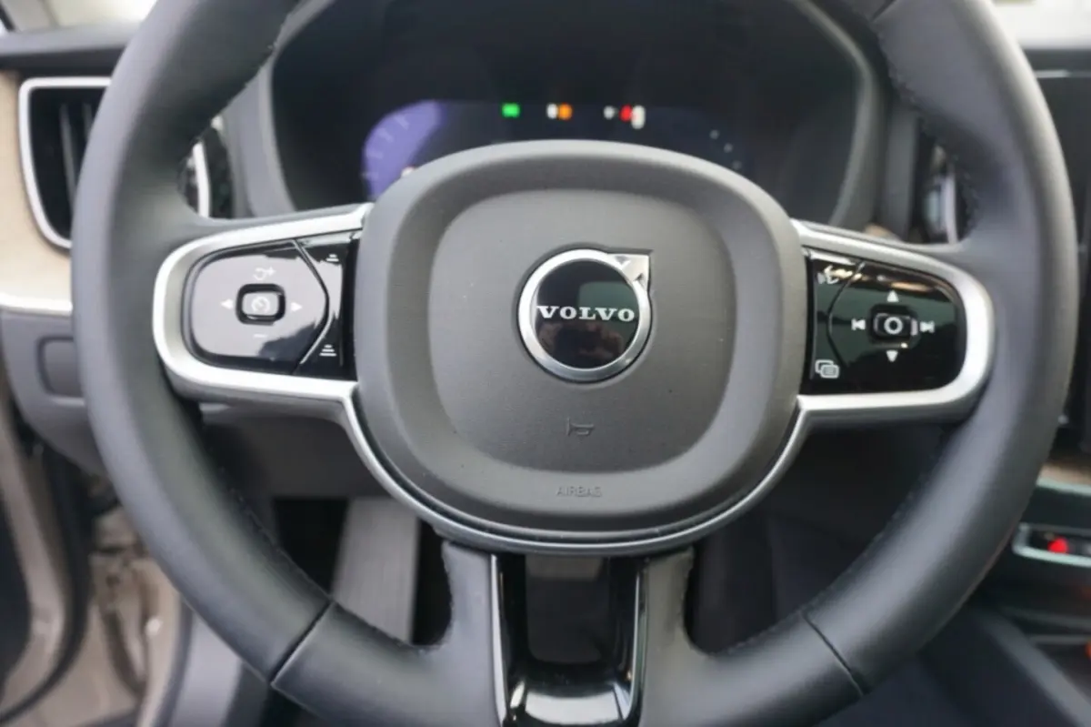 T8 Plug-In Hybrid 455pk Automaat AWD Plus Dark Panoramadak El.trekhaak