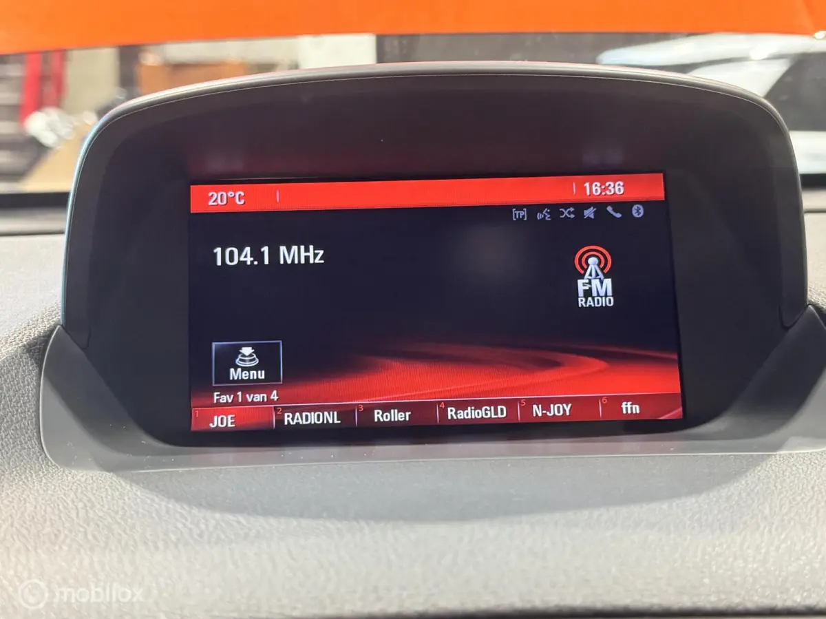 1.4 T Cosmo AUTOMAAT 67.000KM NIEUWSTAAT APK 8/27