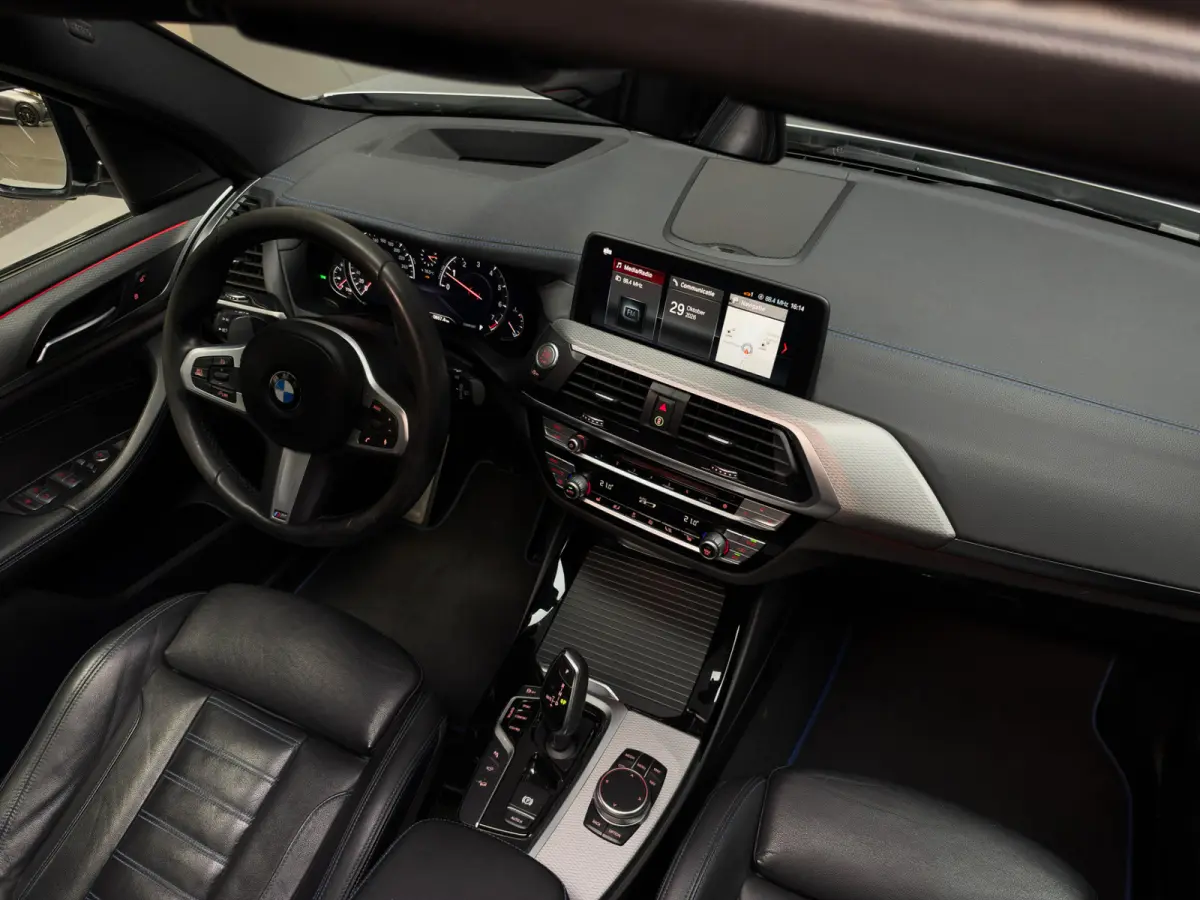 xDrive20i High Executive M-Sport Pano | 360 | Headup | Keyless | 20" | LED